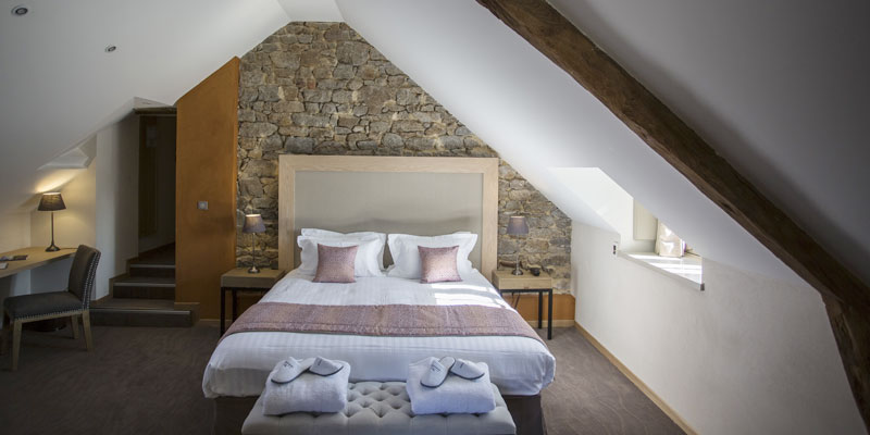 bed of confort room